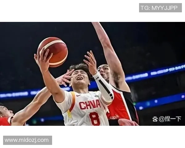 中国男篮锁定归化最佳目标 世界前八重返希望升温 中国男篮锁定归化最佳目标 世界前八重返希望升温