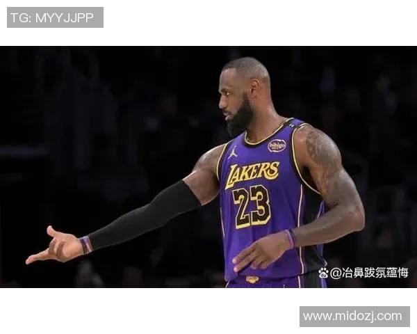 里夫斯场均25+10+6获詹姆斯点赞,湖人两连胜 里夫斯场均25+10+6获詹姆斯点赞,湖人两连胜